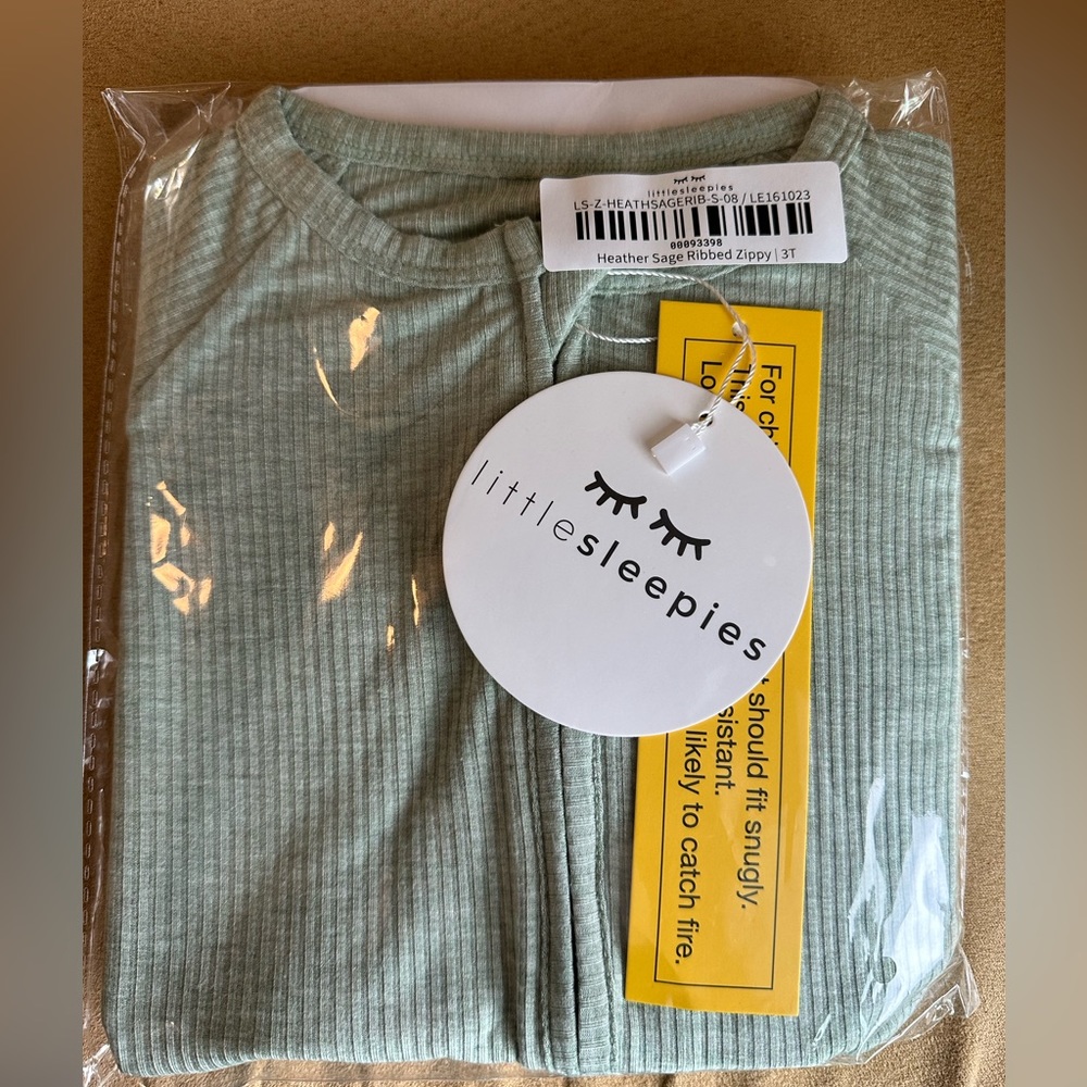 NIP Heather Sage Ribbed Zippy 3T